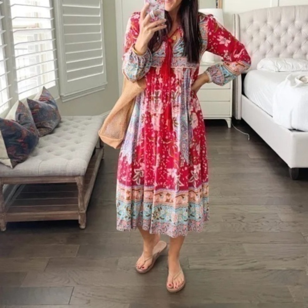 Sundress Sundress - Picture 1 of 8